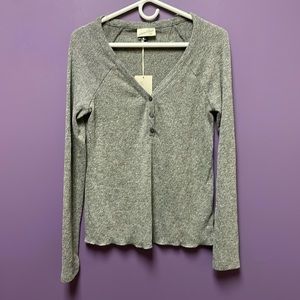 Universal Thread Gray Sweater